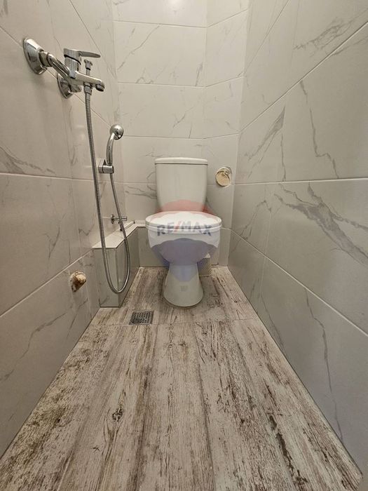 Дава се под наем Четиристаен апартамент в Варна, Чайка - 94 кв.м за 561 € - Снимка #8