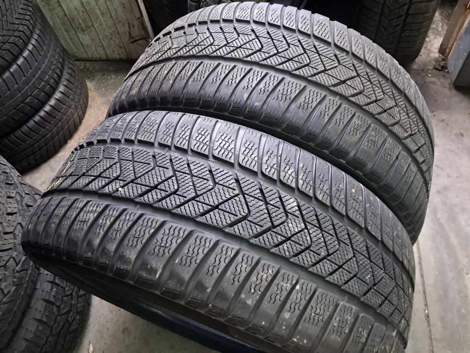 Anvelope second iarna 275 40 R21 Pirelli RFT 6.4mm 2021