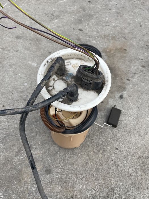 Pompa benzina / rezervor Volkswagen Passat B5 b5.5 facelift