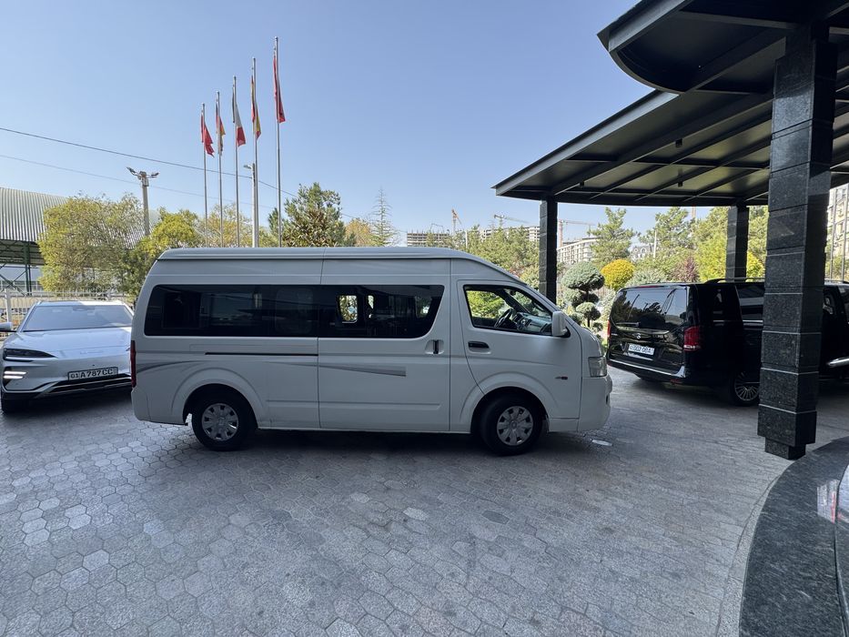 O’zbekiston bo’ylab sayoxat 15-17 kishilik mini avtobus