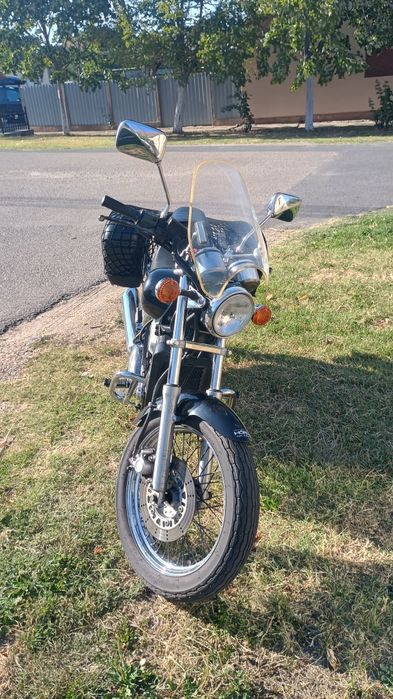 Vând Kawasaki EL 252B