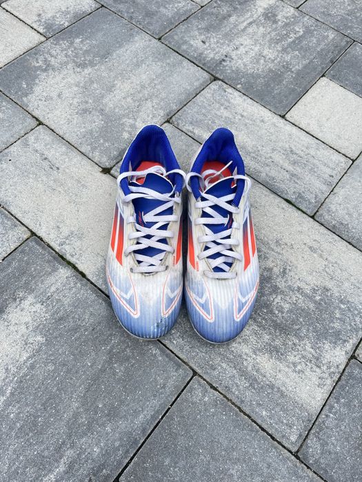Ghete fotbal adidas f50