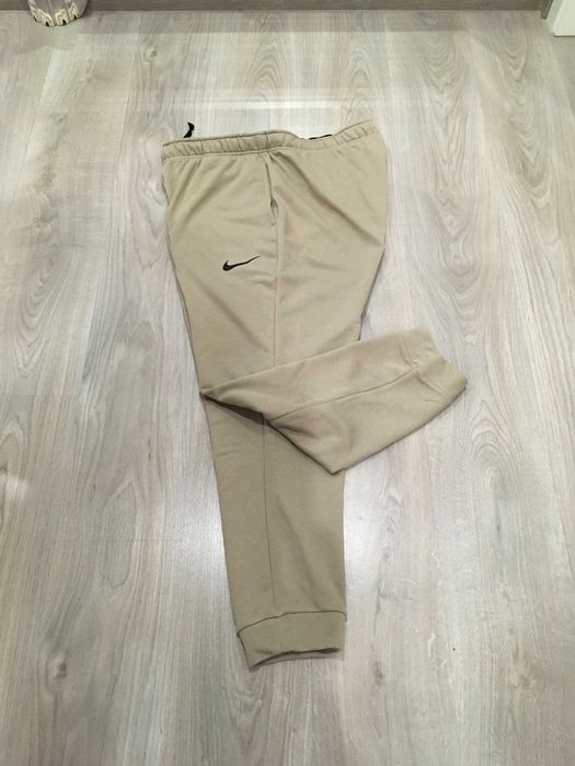 NIKE Therma Dri-Fit мъжка спортна долница XXL