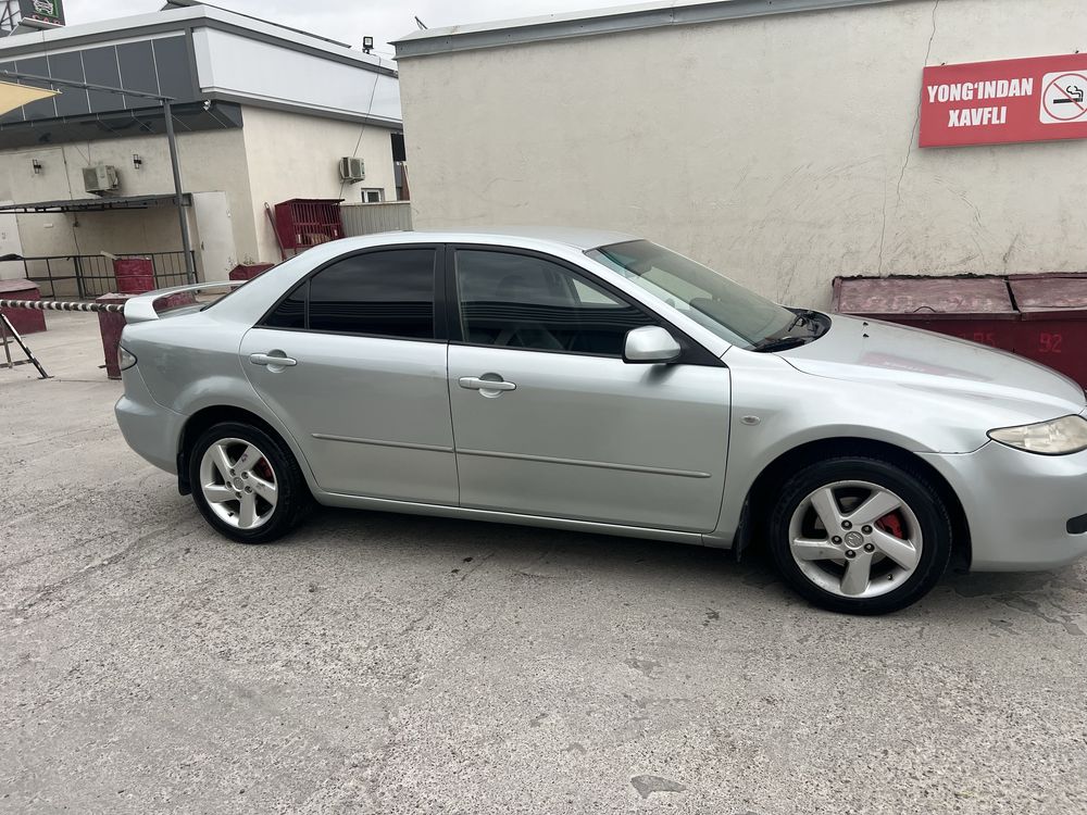 Mazda 6 2004 yil
