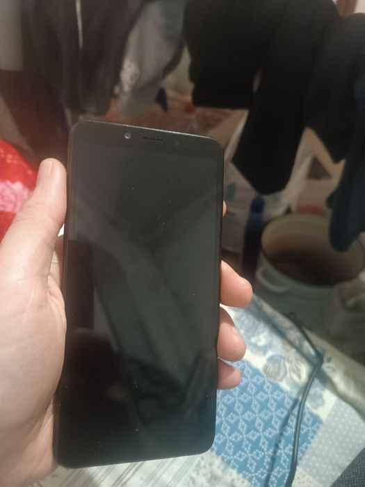 Xiaomi Redmi 6A, 32 gb, черный, состояние отличное, прошивка Miui 11 g