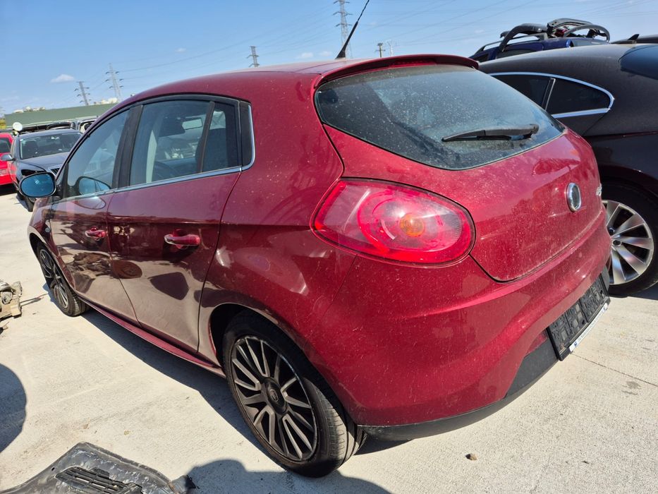 Dezmembram Fiat Bravo 2008 1.4 benzina