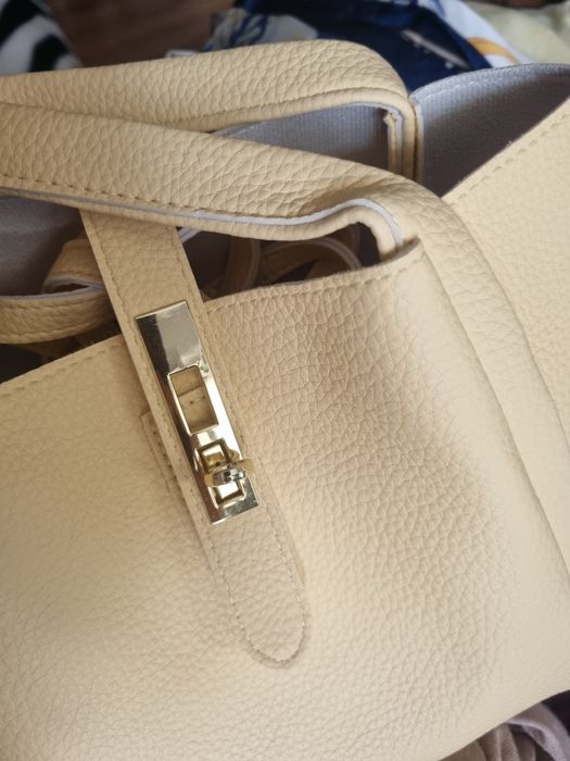 Чисто нова чанта