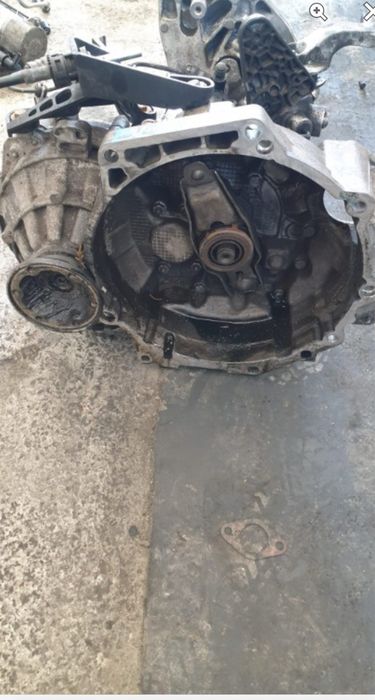 Cuite de viteze golf 5 2008 in 6 trepte 105 cai cod BLS