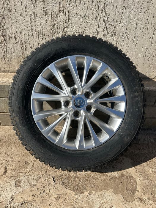 Продам зимний диск и резину в комплекте