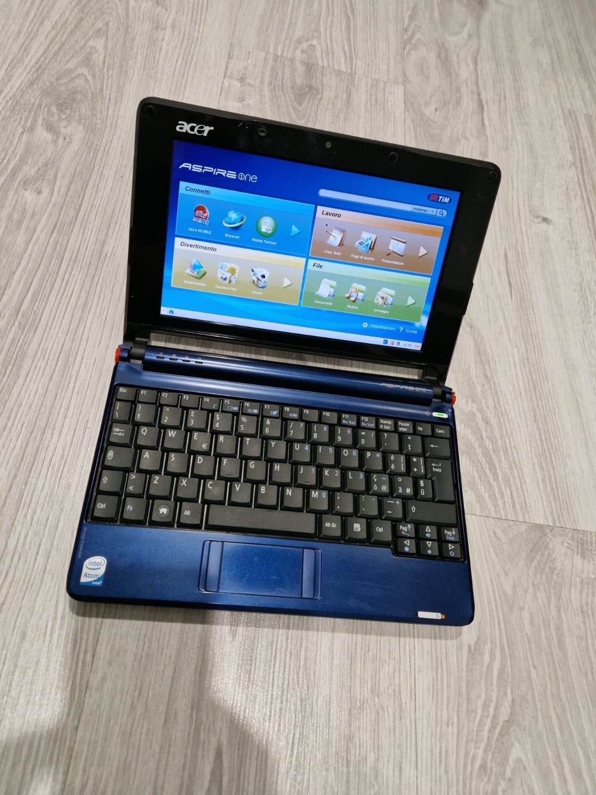 Laptop Acer  perfect funcțional