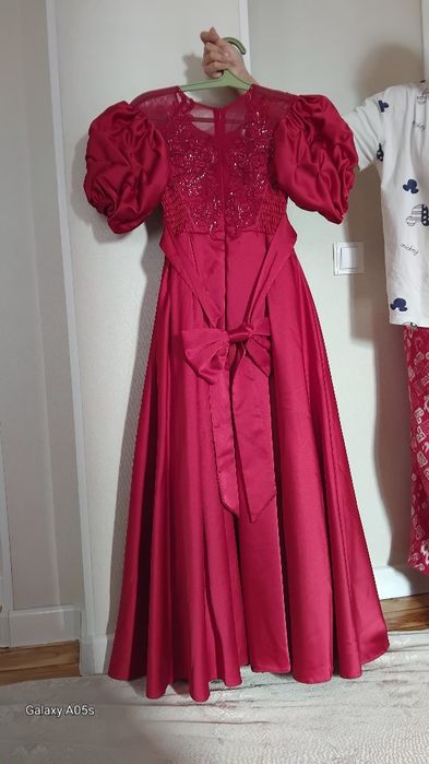 Новогоднее вечернее турецкое платье для девочки 8-10лет.