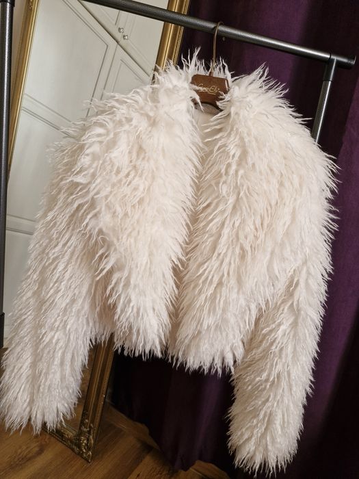 ново дамско палто пух косъм