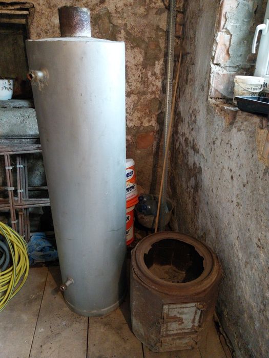 Boiler cu sobă și serpentină
