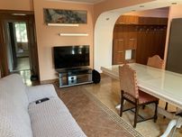 Apartament de inchirait oradea LUX 4 CAMERE Et1 in CENTRU CIVIC