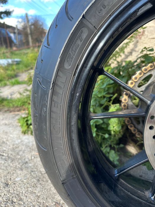 BMW S1000 RR в перфектно състояние!