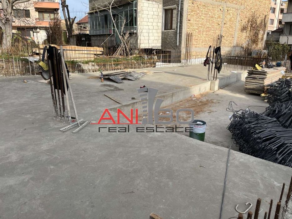 Продава се Гараж / Паркомясто в Варна, Аспарухово - 33 кв.м за 607 €/кв.м - Снимка #1