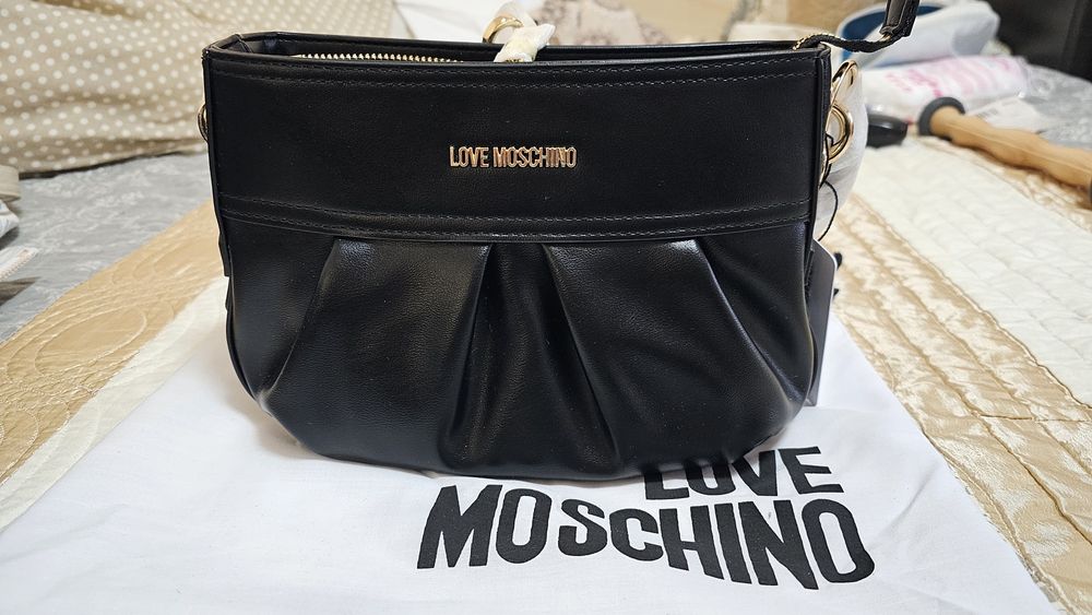 Чанта Love Moschino