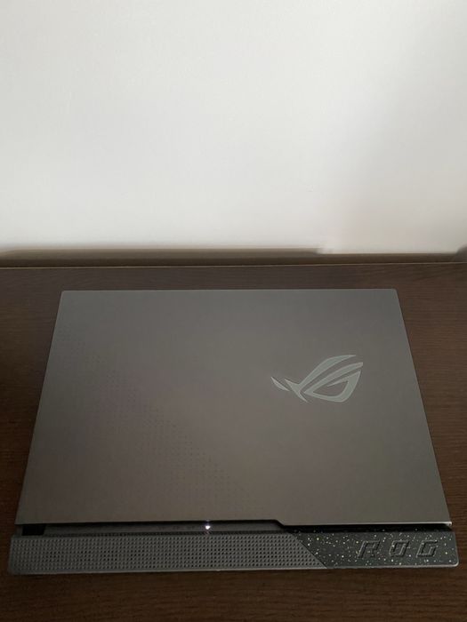 ASUS ROG STRIX G513RW - Ryzen 9 / RTX 3070Ti / 16GB RAM / 1TB SSD / 2K
