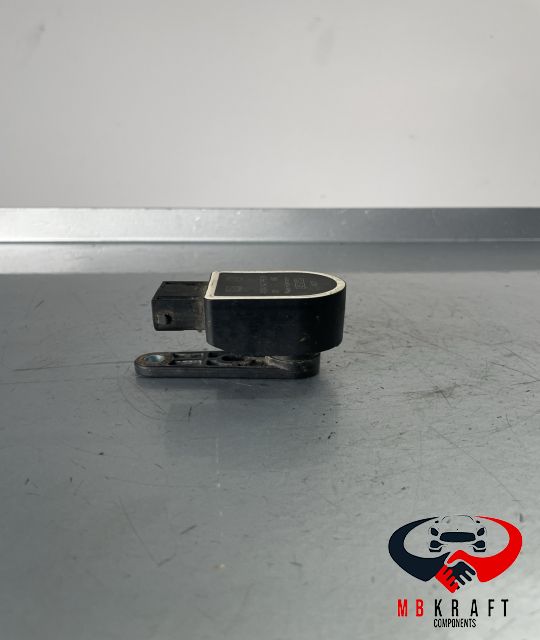 Senzor nivel faruri A0045429918 A 004 542 99 18 Mercedes-Benz ML W164