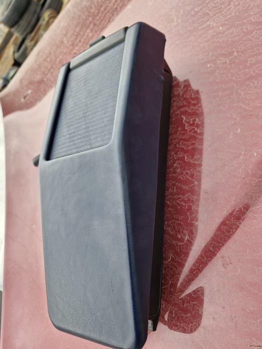 Барче за Мерцедес 124