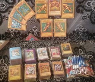 Колекция от 500 броя с фалшиви карти на Yu-Gi-Oh!