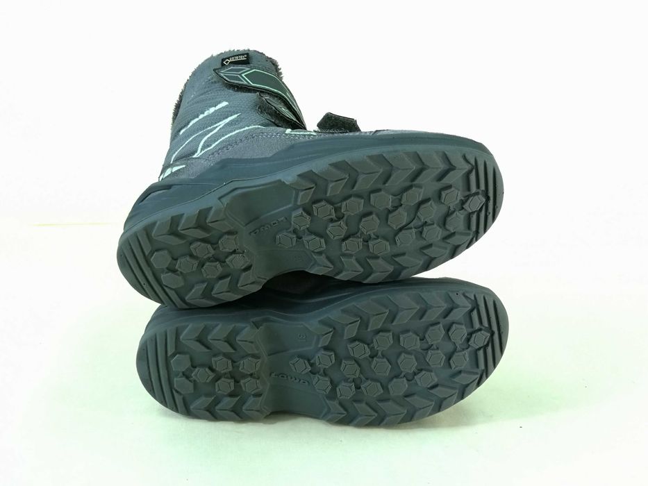 Bocanci copii 31 32 ghete munte Moonboot Lowa Goretex imblaniti