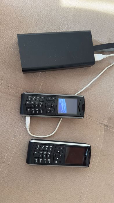 Telefon wireless Cobham SAILOR IP, inclusiv suport (403670B-00500)
