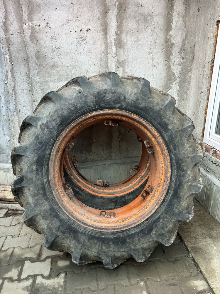 Roti tractor 13.6-28