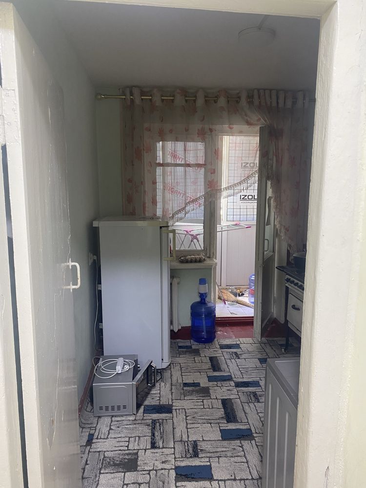 Yakkasaroy tumani Salamatina kuchasida uy sotiladi 1 xona