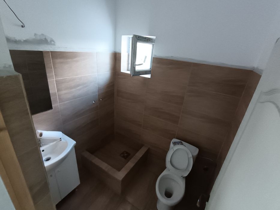 Spatiu de inchiriat 90m