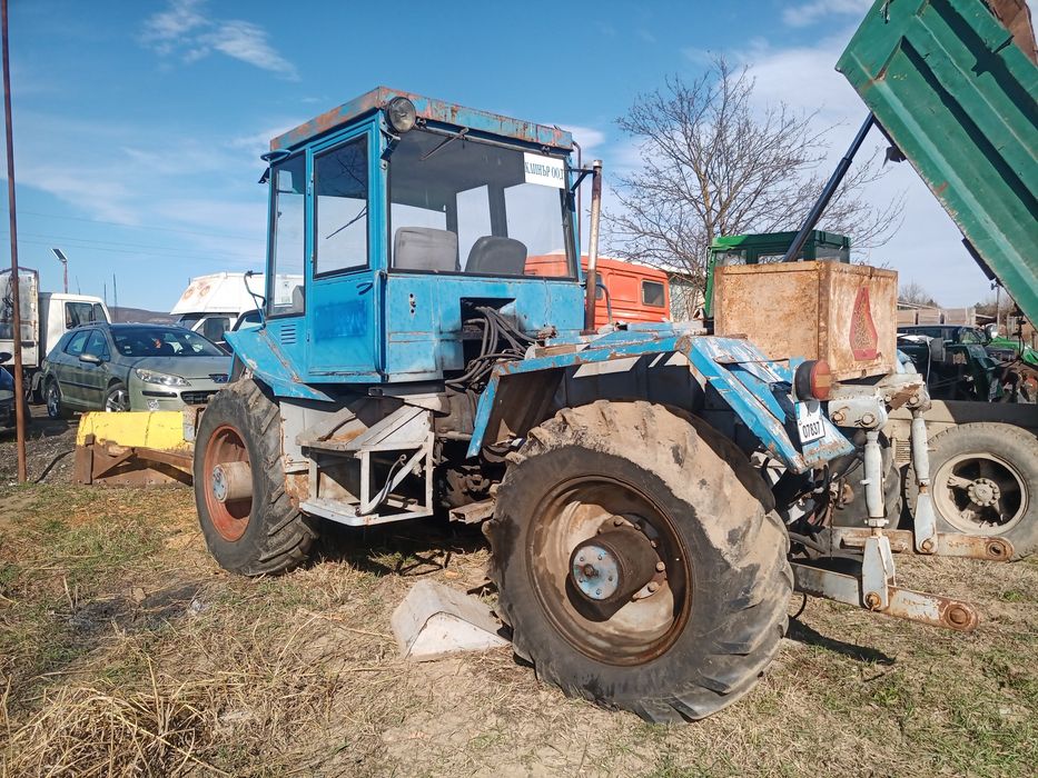 Трактор шкода лиаз