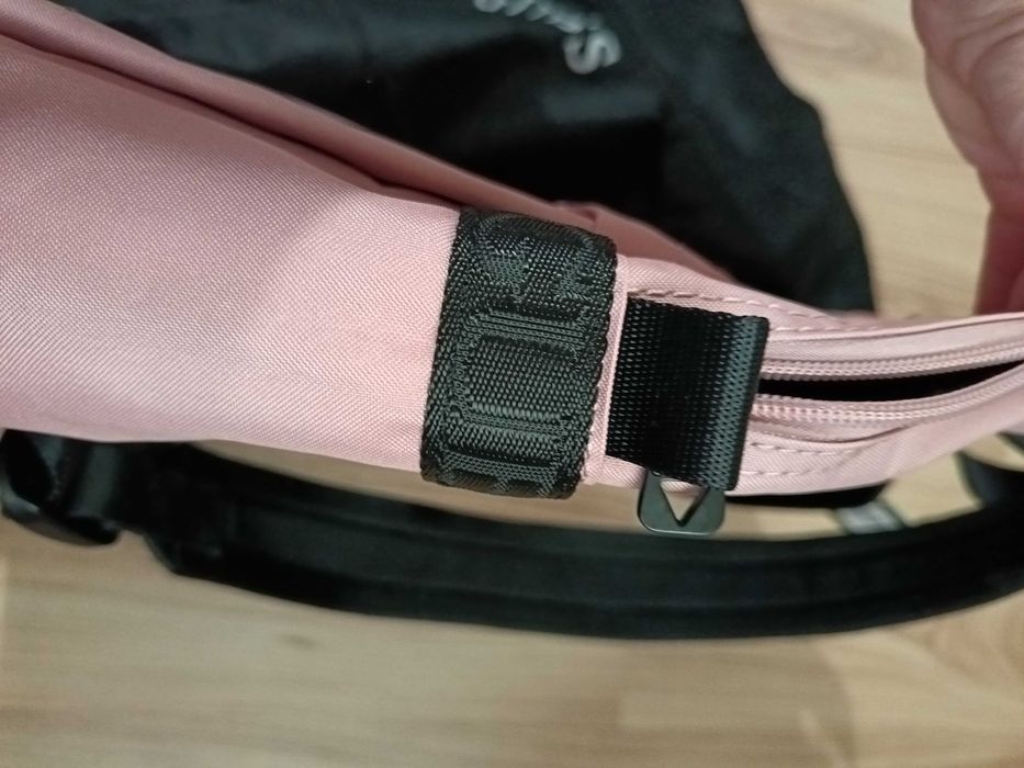 Нова Guess раница, оригинална