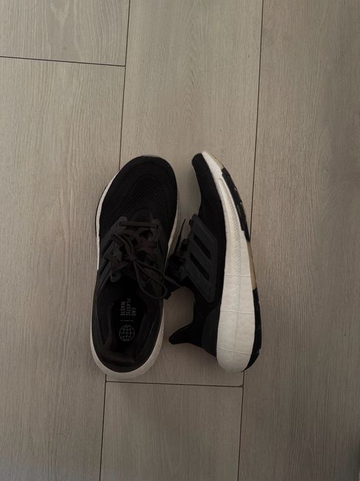 Adidas Ultraboost 22