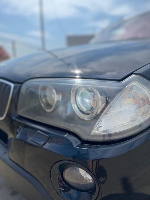 BMW X3  AN 2007 MOTOR 2000