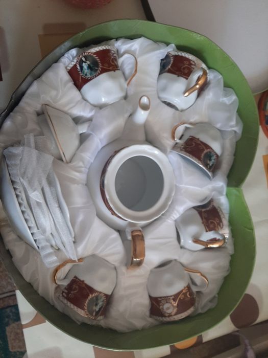 Продам чайный сервис