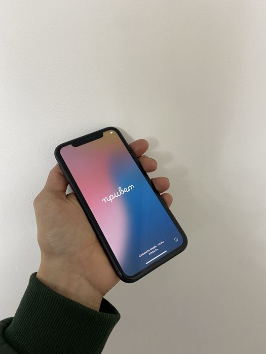 iphone 11  black 64gb 82акб