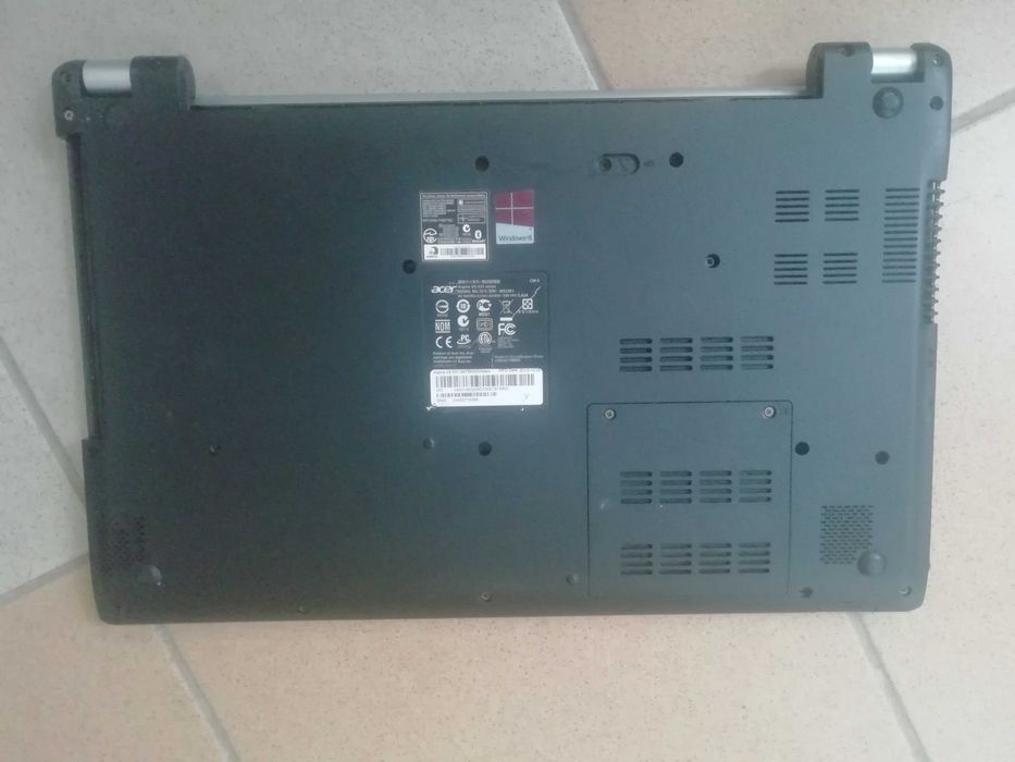 laptop Acer Aspire V5-531 DEFECT