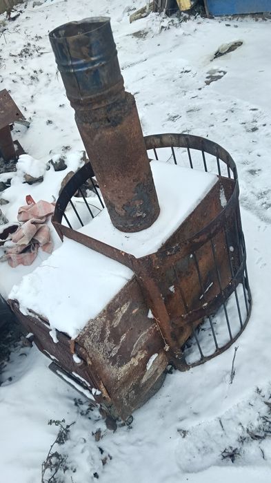 Продам новый котел в баню с трубой