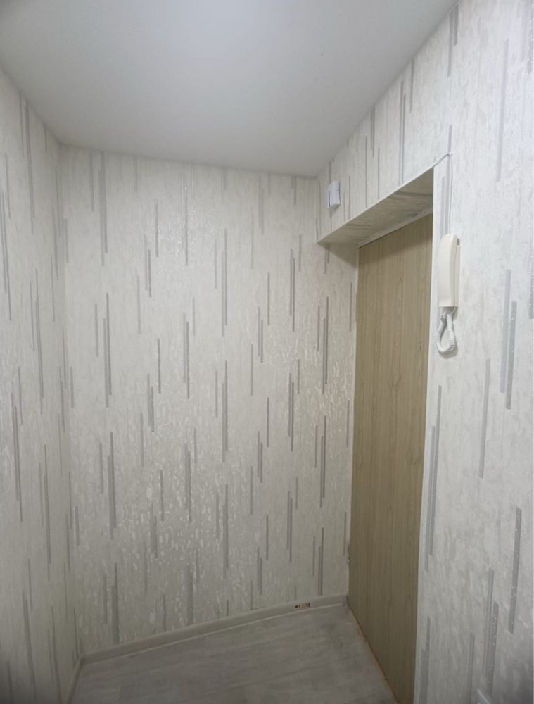 1 комн.кв, 2/4 кирпич, центр, кап.ремонт.