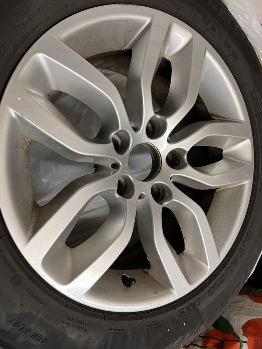 Jante BMW cu cauciucuri iarna run flat