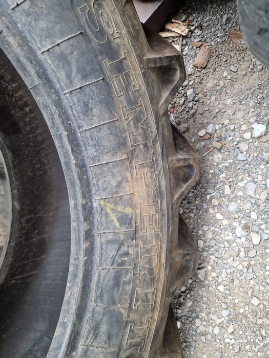 Anvelopă Agricolă 14.9R28 marca Semperit