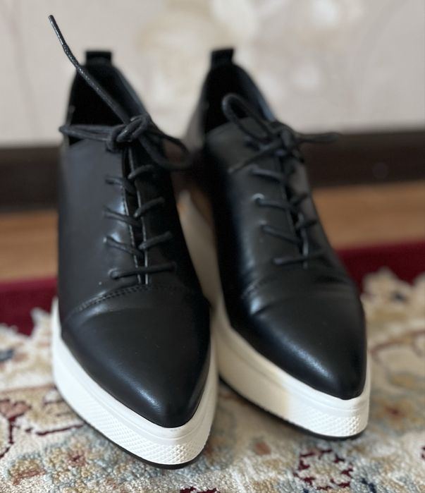 Женская обувь на платформе