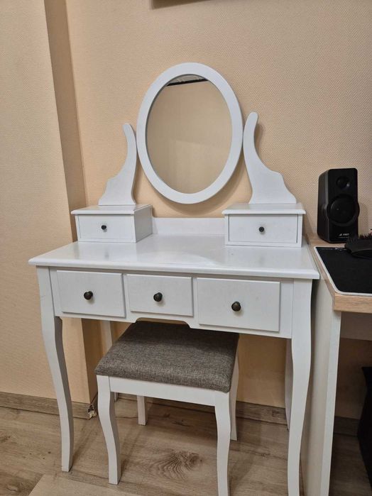 Тоалетка MALLING с огледало и 5 чекмеджета бяла