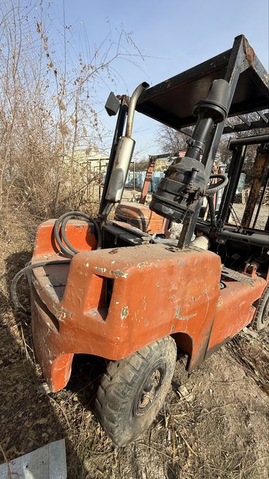 Вилочный погрузчик б/у Балканкар