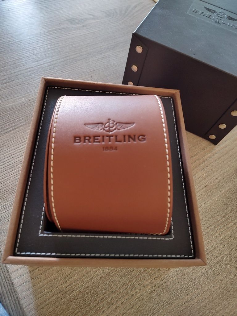 Часовник breitling chronomat colt 44