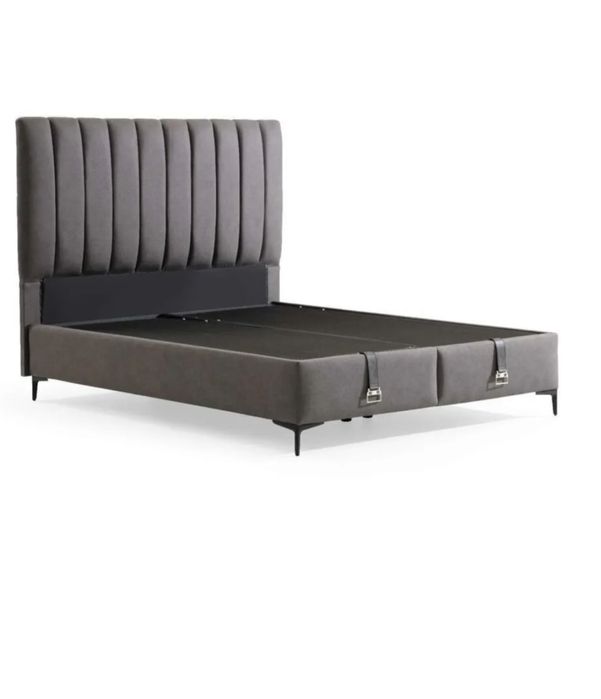 Тапицирано легло с матрак