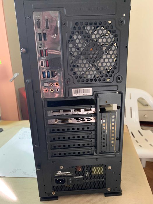 Servieta Z490-F Strix