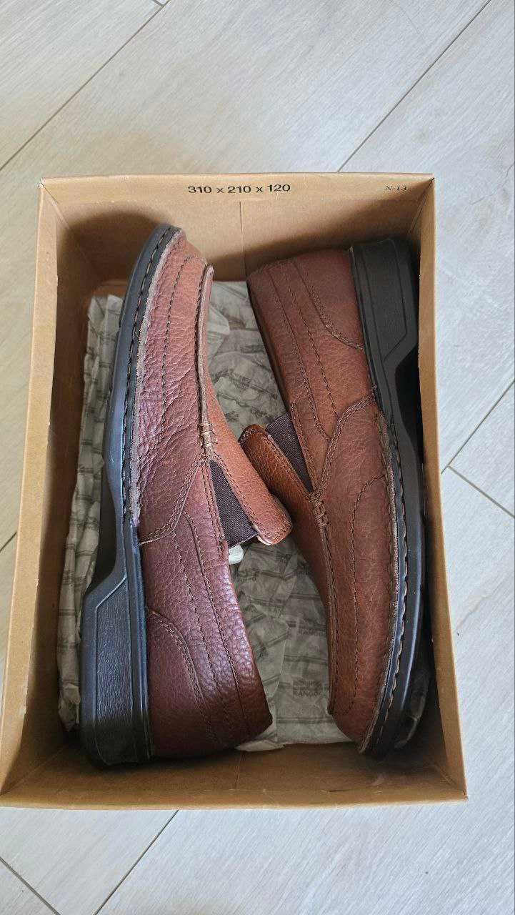 Кожаные туфли Clarks из США. р. 9.5US
