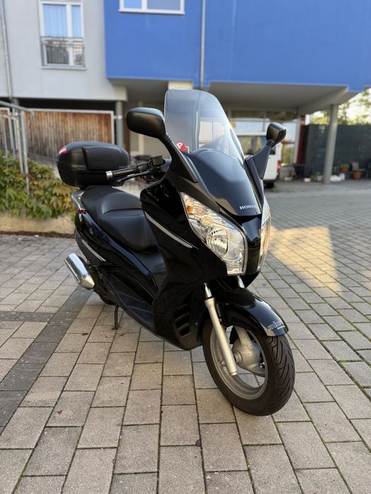 Honda Swing 125 Scuter