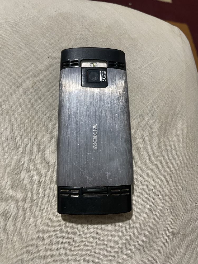 Телефон NOKIA сотилади.